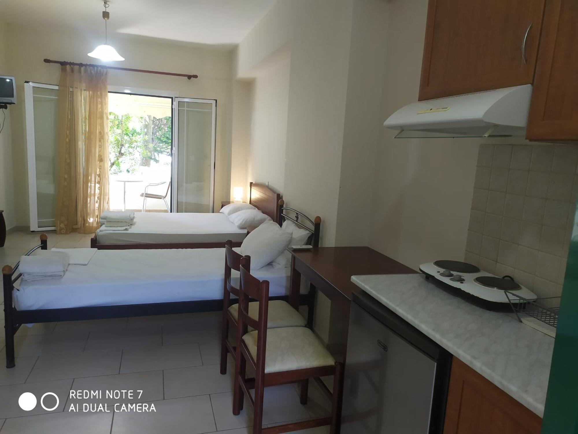 Kalamítsi Lenia Studios المظهر الخارجي الصورة